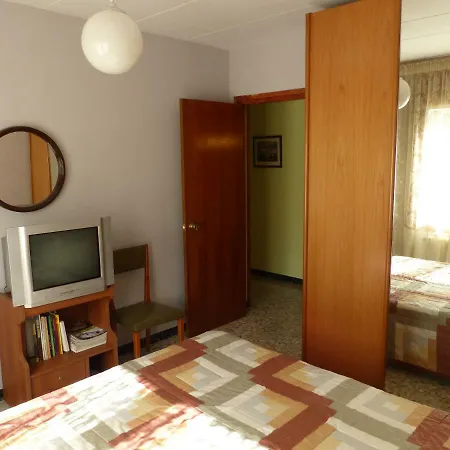 Ca La Tieta Apartment *